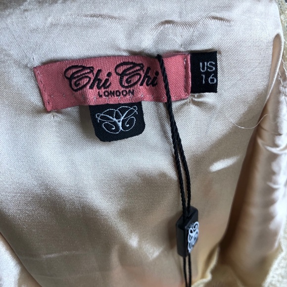 Chi Chi London ModCloth Gilded Grace Lace … - Picture 4 of 14